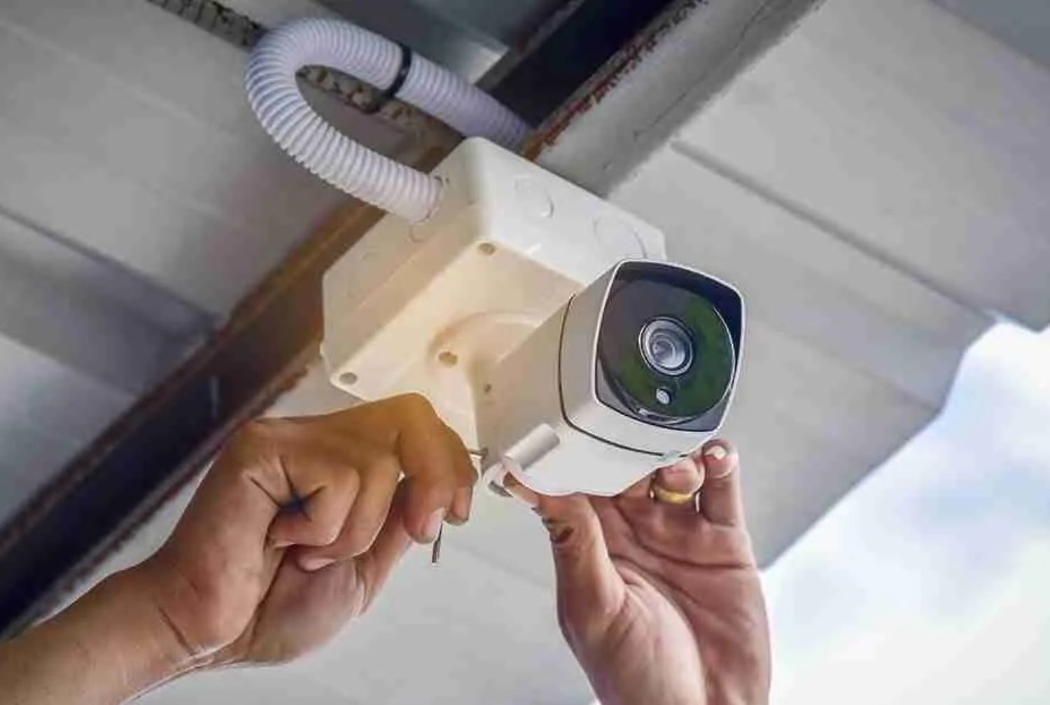 Lito Electronics security system setup